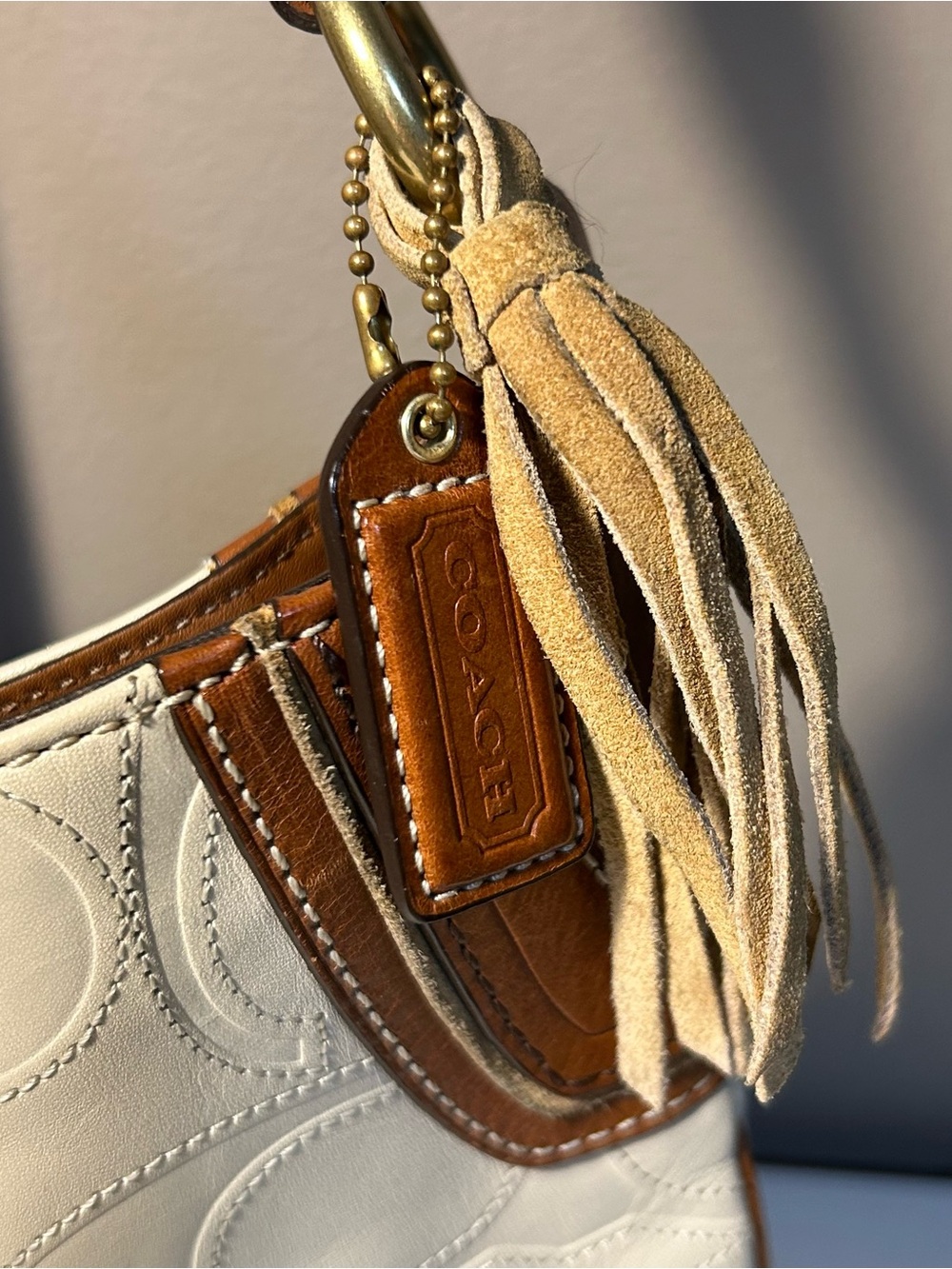 Coach Y2K Hamptons Hobo Embossed Signature Shoulder Bag Rare Brown White - Picture 4 of 14